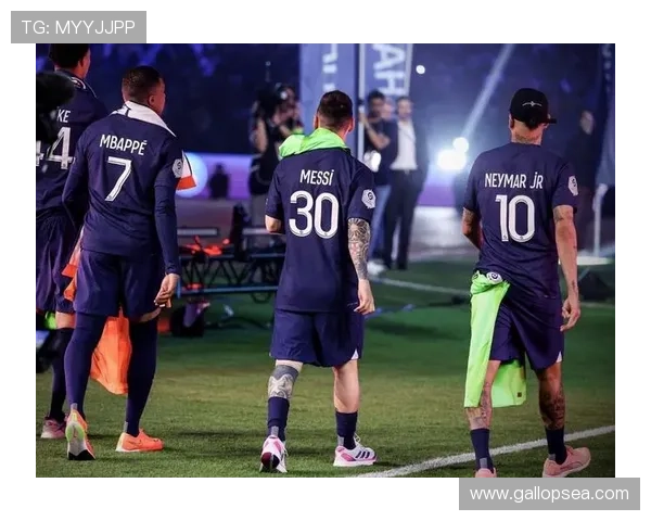 队报:MMN先后离队后,巴黎的社媒人气和球衣销量都大幅下降 队报:MMN先后离队后,巴黎的社媒人气和球衣销量都大幅下降